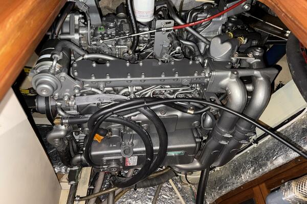 Fleur De Lys 43ft Hans Christian Yacht For Sale