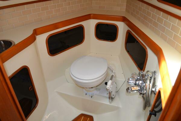 Fleur De Lys 43ft Hans Christian Yacht For Sale