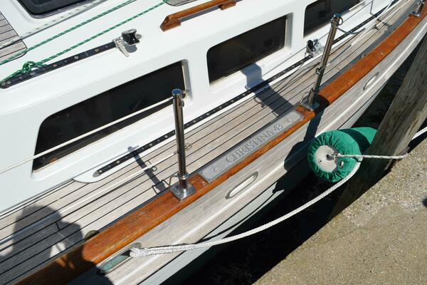 Fleur De Lys 43ft Hans Christian Yacht For Sale