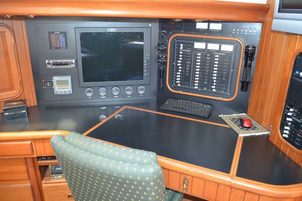 Fleur De Lys 43ft Hans Christian Yacht For Sale