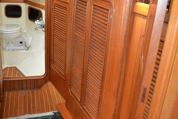 Hans Christian 43 Christina Yacht For Sale