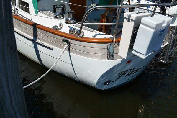 Fleur De Lys 43ft Hans Christian Yacht For Sale