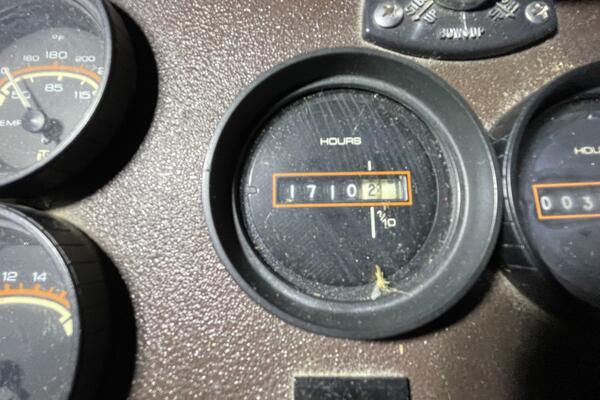 Engine Hour Meter Showing 1702 Hours – Egg Harbor 40