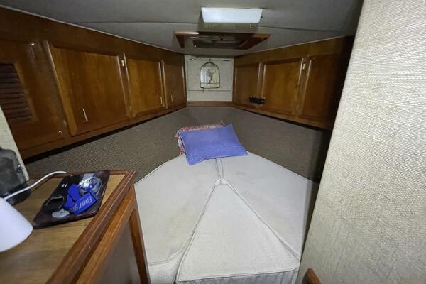 40ft Egg Harbor Yacht For Sale