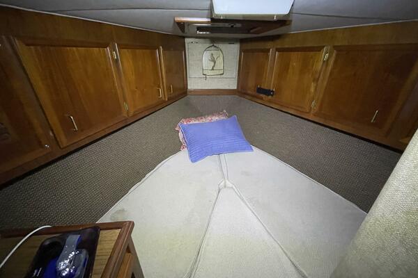 40ft Egg Harbor Yacht For Sale