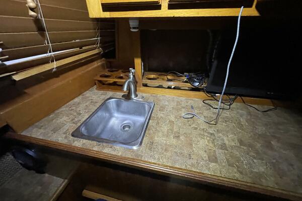 40ft Egg Harbor Yacht For Sale