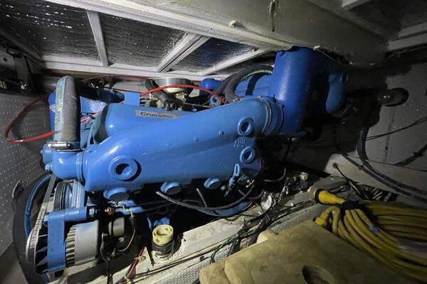 40ft Egg Harbor Yacht For Sale