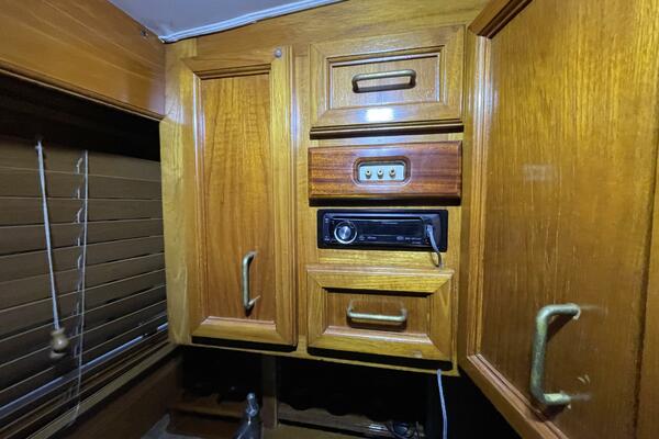 40ft Egg Harbor Yacht For Sale