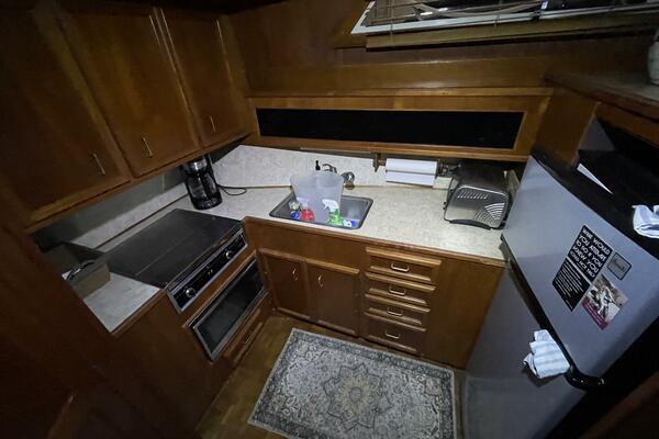 40ft Egg Harbor Yacht For Sale