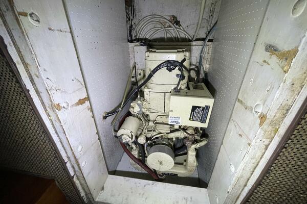 40ft Egg Harbor Yacht For Sale