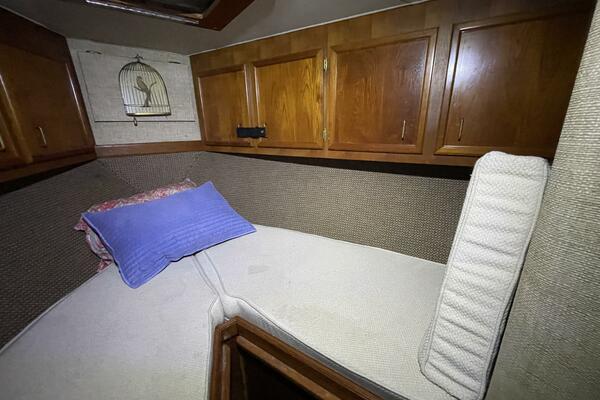 40ft Egg Harbor Yacht For Sale