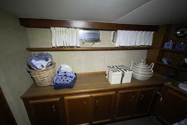 40ft Egg Harbor Yacht For Sale