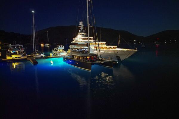 ANDROMEDA 62ft Lagoon Yacht For Sale