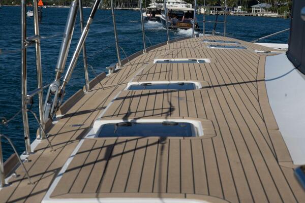 ANDROMEDA 62ft Lagoon Yacht For Sale