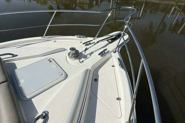 Riviera 395 SUV Yacht For Sale