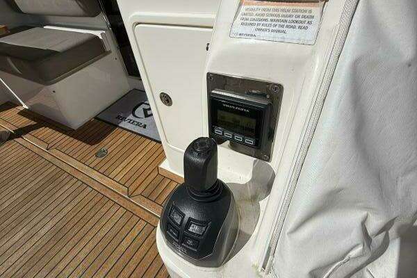 Riviera 395 SUV Yacht For Sale