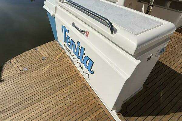 Riviera 395 SUV Yacht For Sale