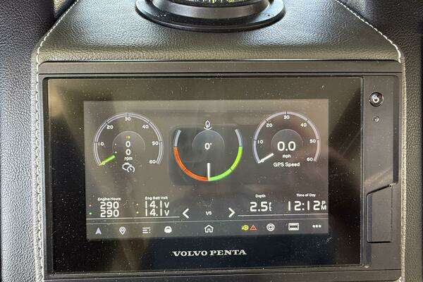 Riviera 395 SUV Yacht For Sale