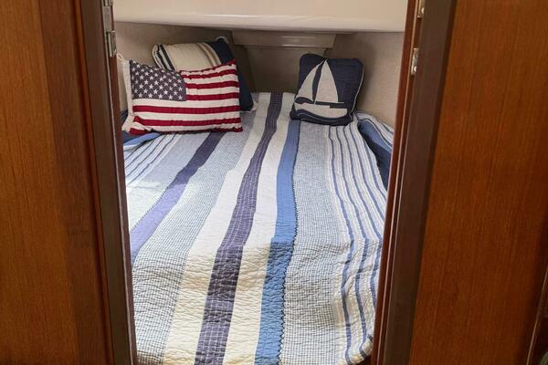 Paper Chase 34ft Hunter Yacht For Sale