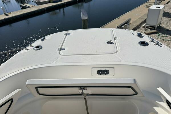 27ft Boston Whaler Yacht For Sale