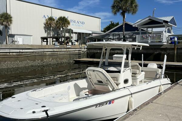 27ft Boston Whaler Yacht For Sale