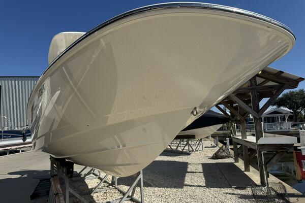 27ft Boston Whaler Yacht For Sale