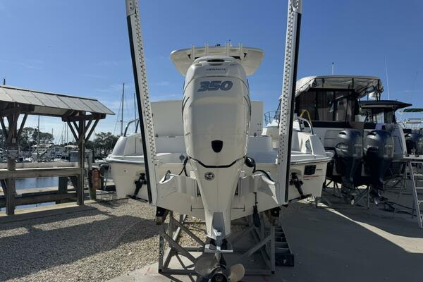 27ft Boston Whaler Yacht For Sale