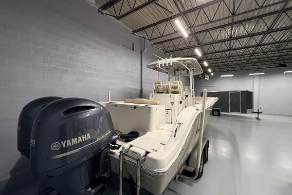 28ft NauticStar Yacht For Sale