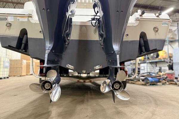 28ft NauticStar Yacht For Sale