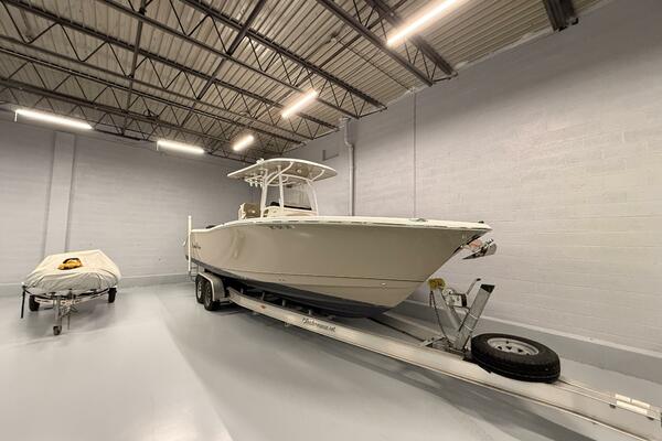 28ft NauticStar Yacht For Sale