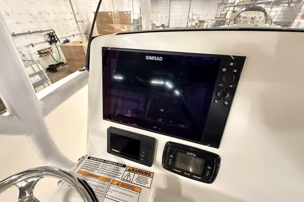 28ft NauticStar Yacht For Sale