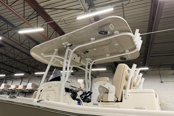 28ft NauticStar Yacht For Sale