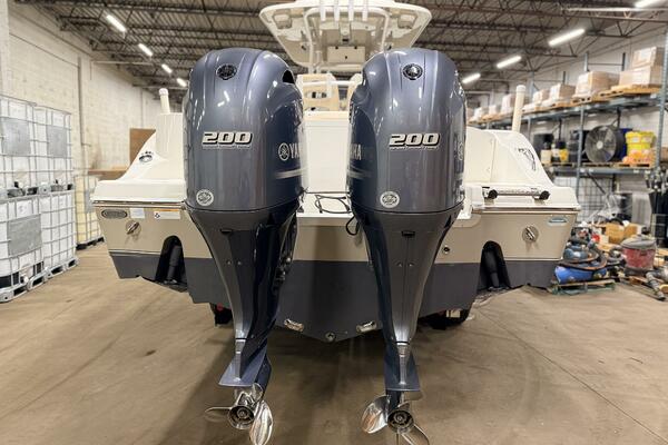 28ft NauticStar Yacht For Sale