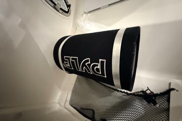 28ft NauticStar Yacht For Sale