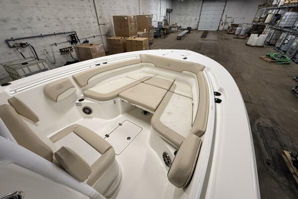 28ft NauticStar Yacht For Sale