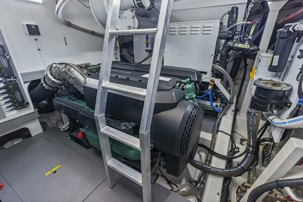 2026 Prestige F5.7 Flybridge - Engine Room 