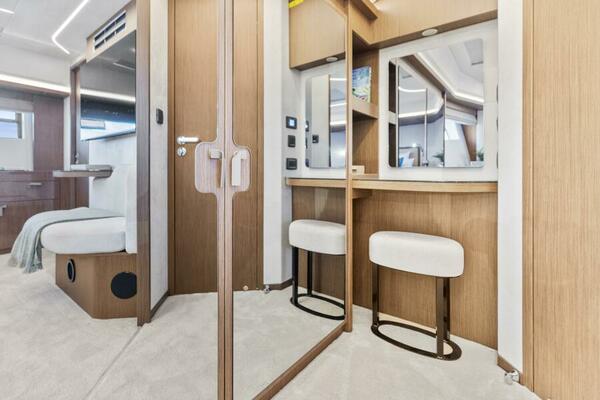 2026 Prestige F5.7 Flybridge - Master Suite Vanity
