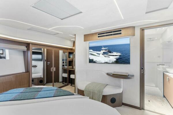 2026 Prestige F5.7 Flybridge - Master Suite