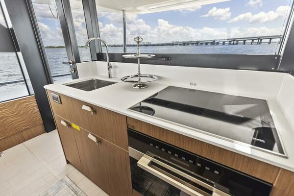 2026 Prestige F5.7 Flybridge - Galley