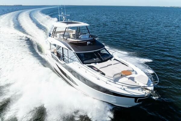 2026 Prestige F5.7 Flybridge - Bow 3/4 Starboard