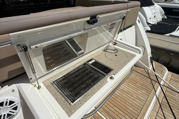 40ft Sea Ray Yacht For Sale