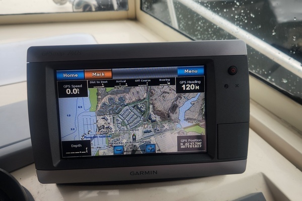 Photo of the 2003 Mainship Pilot 30 "La Dolce Vita"