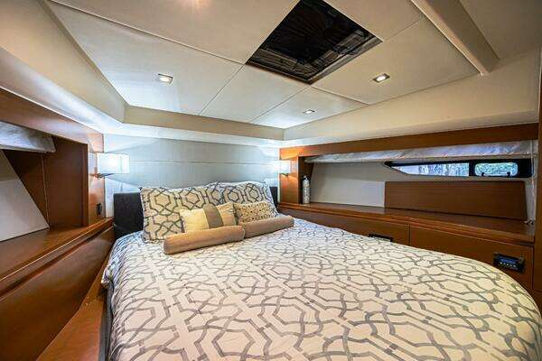 Prestige 550S Yacht For Sale
