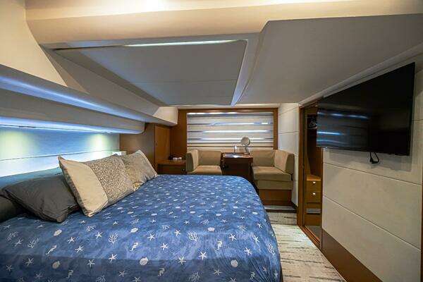 Prestige 550S Yacht For Sale