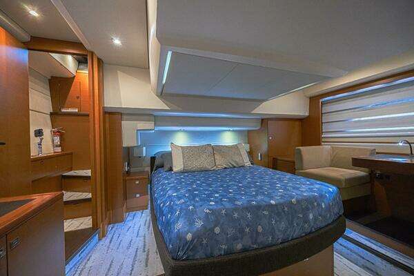Prestige 550S Yacht For Sale