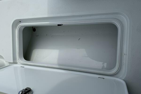 32ft Yellowfin Yacht For Sale