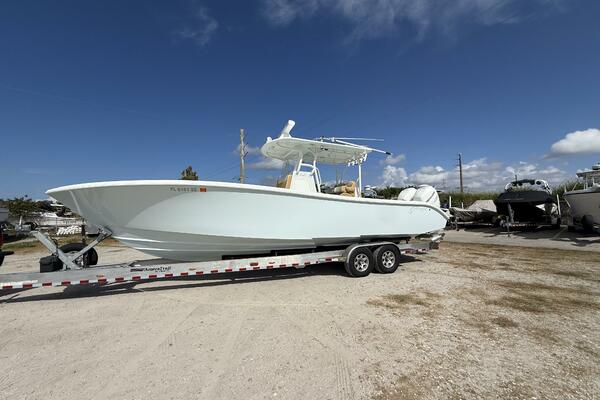 32ft Yellowfin Yacht For Sale