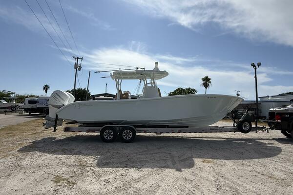 32ft Yellowfin Yacht For Sale