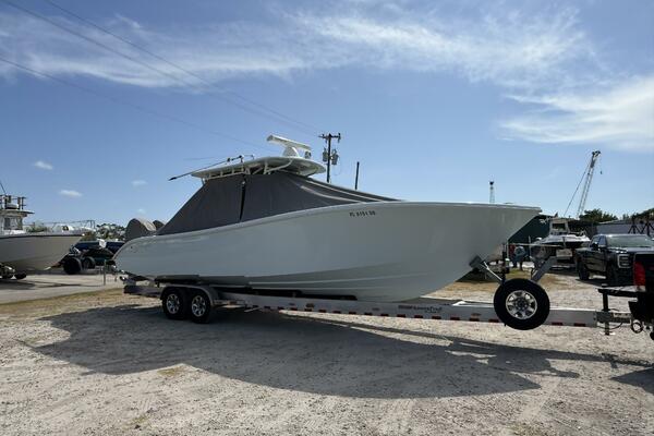 32ft Yellowfin Yacht For Sale