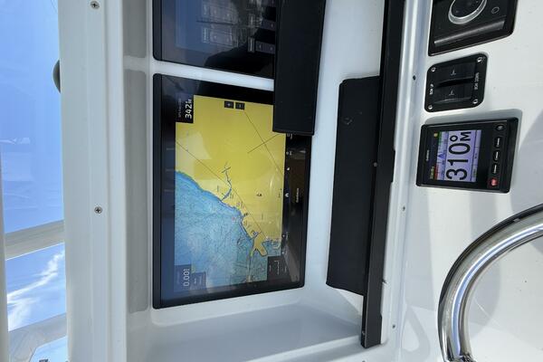 32ft Yellowfin Yacht For Sale